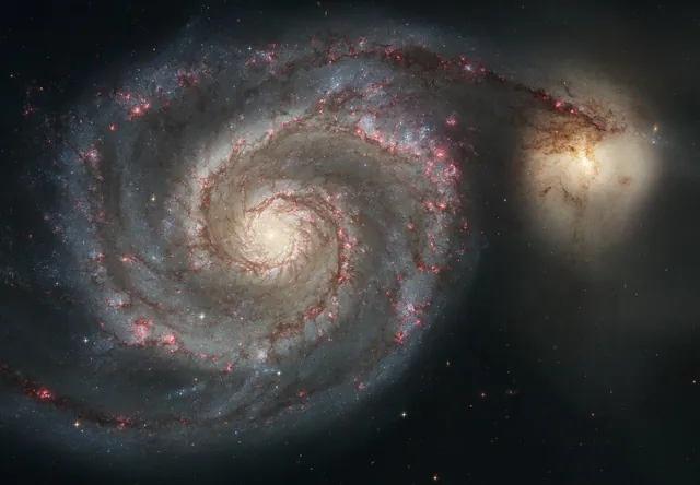 Az Örvény-galaxis (M51) és kísérője, az NGC 5195