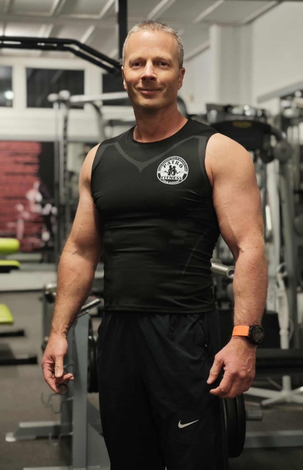 Aigner Norbert személyi edző a Patkó Fitness edzőtermében, Budaörsön